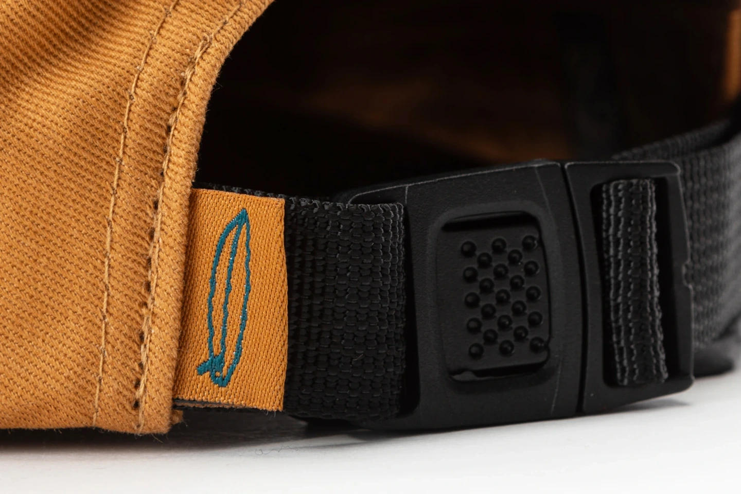 Nylon clip closure detail example
